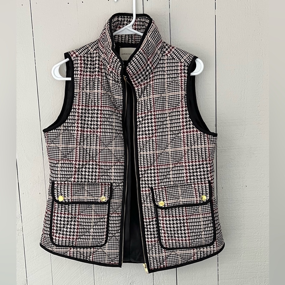 Adrienne Vittadini Plaid Vest